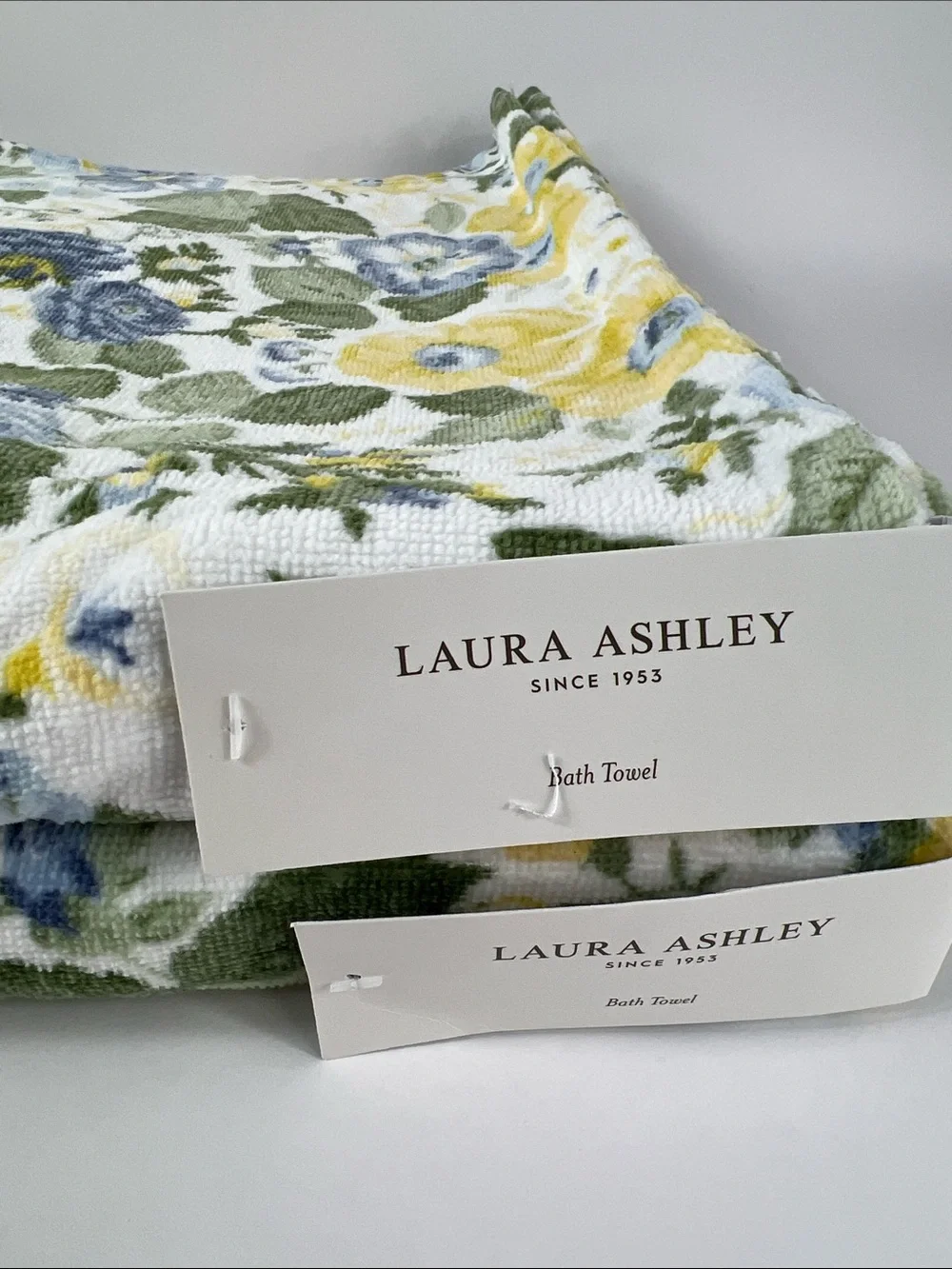 Laura Ashley Bath Towels Blue, Yellow & Green Floral Cotton Velour Set of 2 NEW